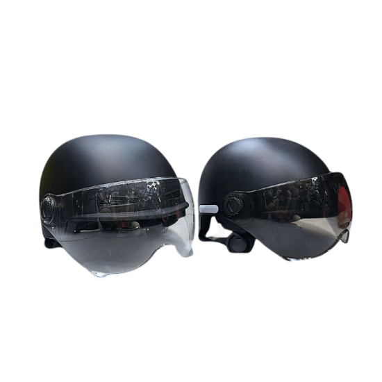 صورة خوذة بتصميم أنيق تناسب كل إطلالة